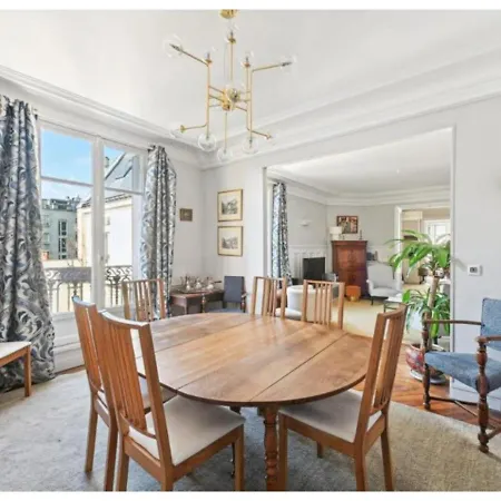 Apartment Veeve - Palatial By The Park